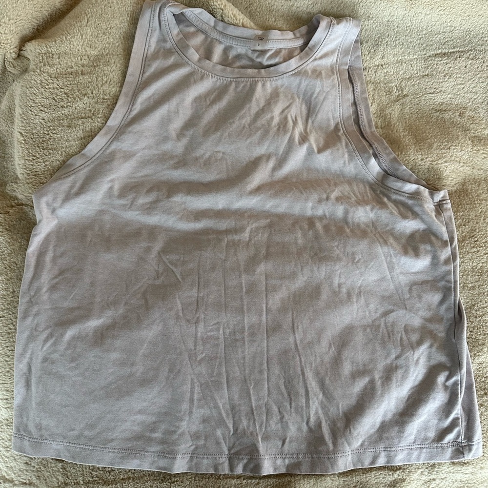 Beyond Yoga women’s lilac mist cloud Featherweight Balanced Muscle Tank S